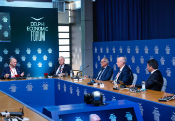 SFEE at the 8th Delphi Economic Forum