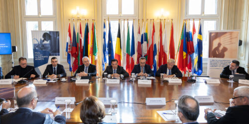 Στρογγυλό τραπέζι ΣΦΕΕ: Ισότητα, Πρόσβαση και Ποιότητα στο επίκεντρο της Εθνικής Πολιτικής για τον Καρκίνο