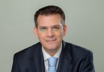 Γιατί οι Έλληνες ασθενείς περιμένουν πάνω από 2 χρόνια για μια νέα θεραπεία, τι έπεται